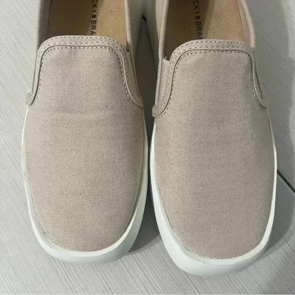 Lucky Brand Womens Gimmony Slip On Sneaker 8.5 Casual Comfort Canvas Tan - Picture 9 of 10
